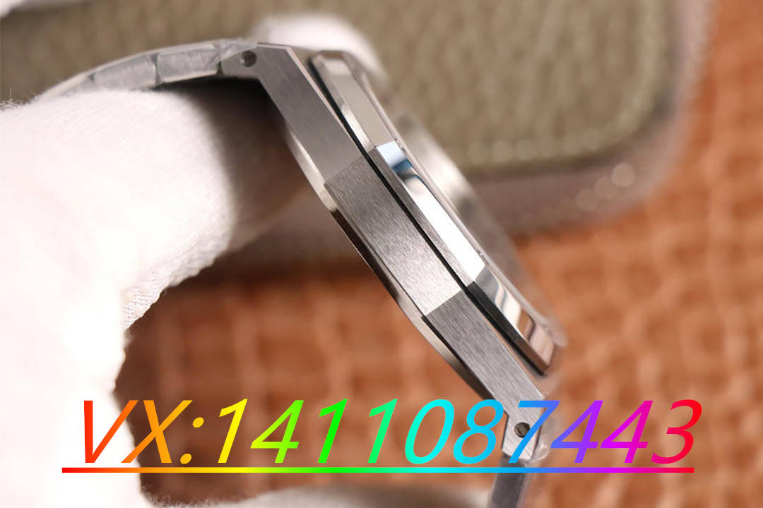 ZF厂爱彼15400细节评测—ZF厂爱彼值不值得入手？