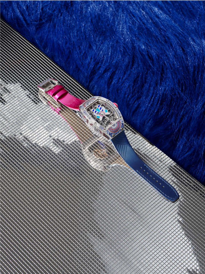 致突破传统，摩登科技的象征——RICHARD MILLE RM 71-02系列腕表