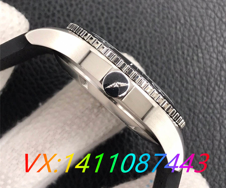 ZF厂浪琴康卡斯和VS厂康卡斯哪个做得更好？它们的尺寸差异与品质对比如何？