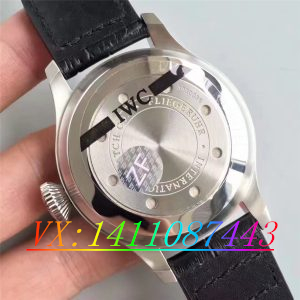 ZF厂V2版万国大飞复刻表（IWC500912）：品质与魅力的完美组合