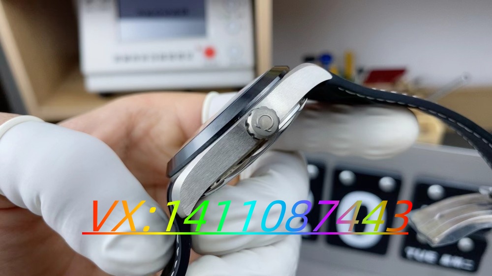 VS厂海马150世界时钛金属款搭配8938机芯表现如何？