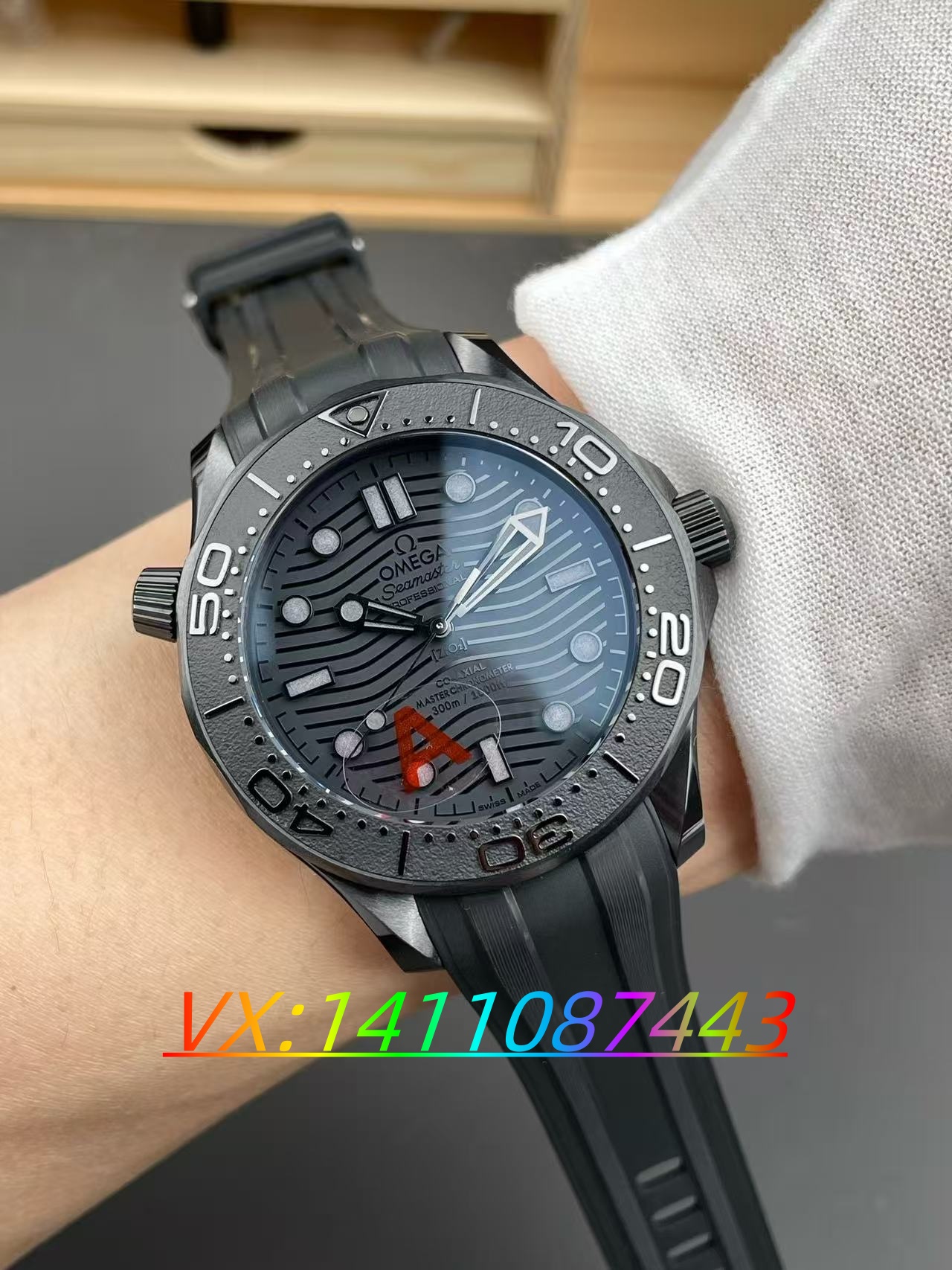 VS墨黑海马300V4版42mm8806机评测:复刻经典的卓越之作​