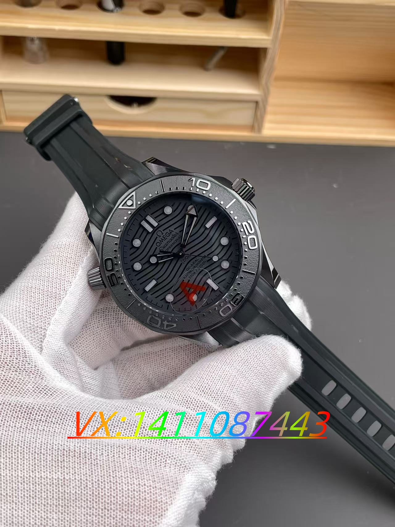 VS墨黑海马300V4版42mm8806机评测:复刻经典的卓越之作​