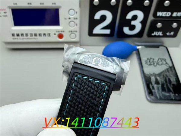 VS工厂海马600新品陶瓷世界时细节评测(实拍细节图展示)