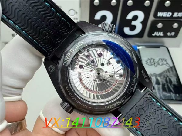 VS工厂海马600新品陶瓷世界时细节评测(实拍细节图展示)